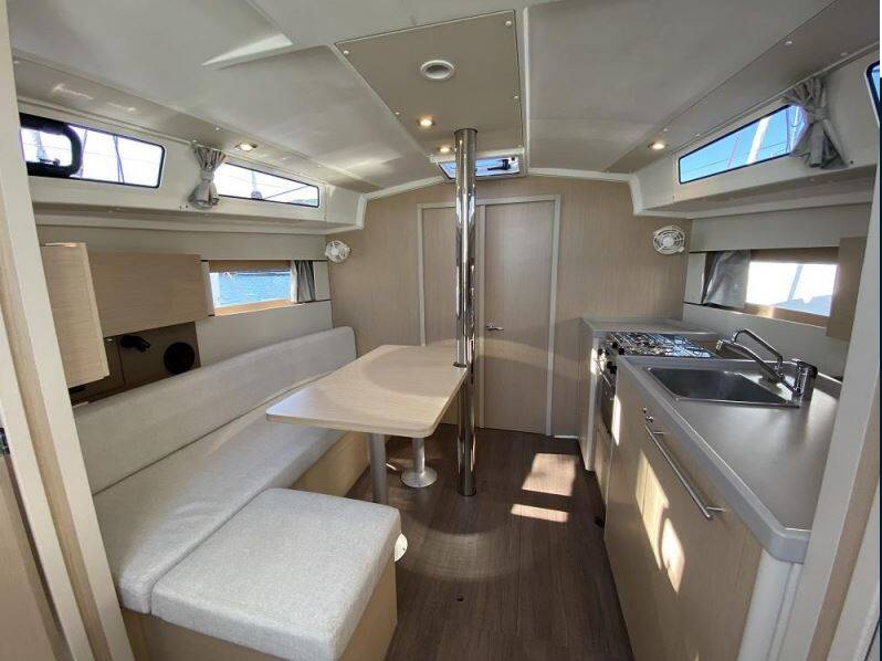 Oceanis 38.1 Maximus