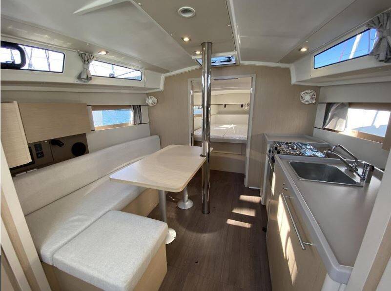 Oceanis 38.1 Maximus