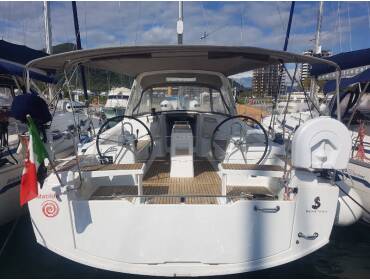 Oceanis 38.1 • Matilde