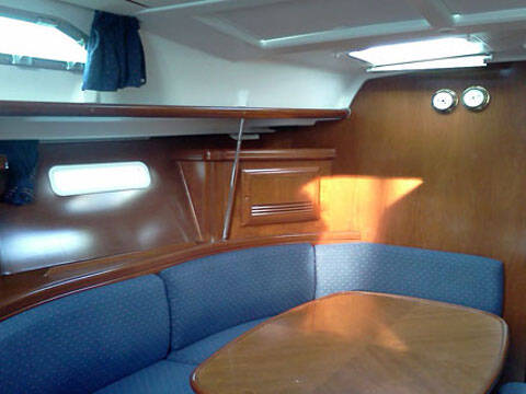 Oceanis 393 Clipper Hinitsa