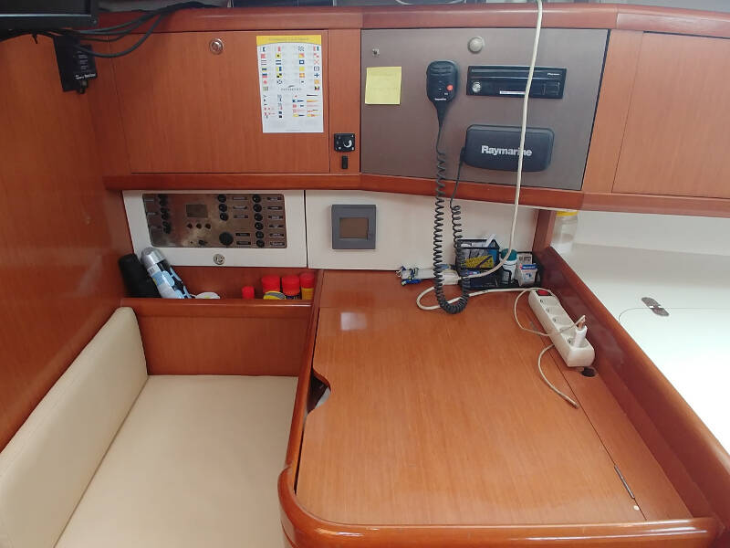 Oceanis 40 Sapphire