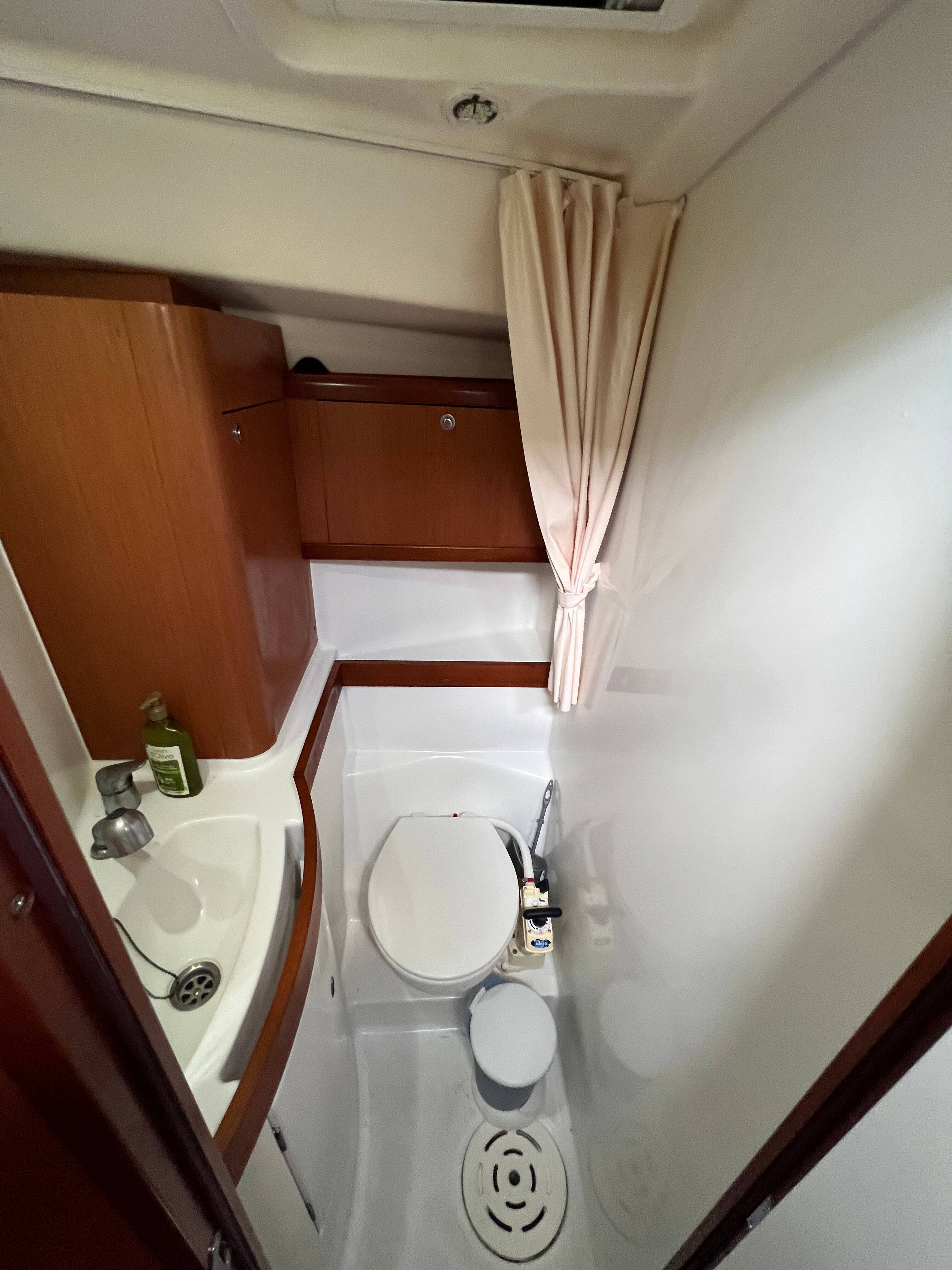 Oceanis 40 Arina