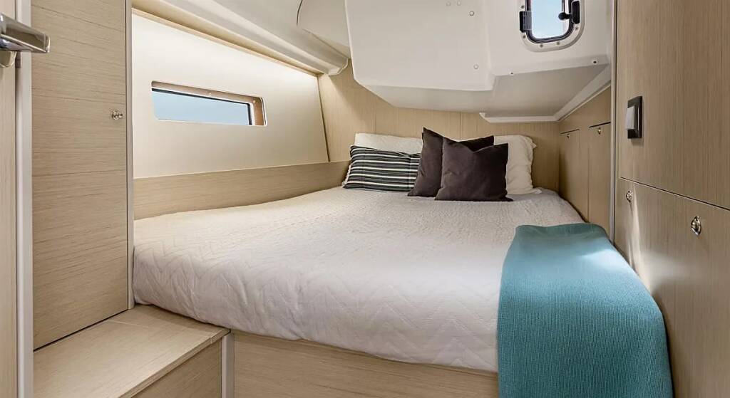 Oceanis 40.1  STEFANO (bowthruster, teak cockpit)