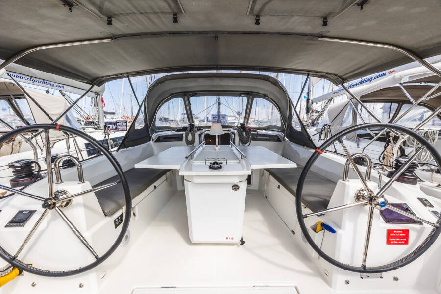 Oceanis 40.1 Elma