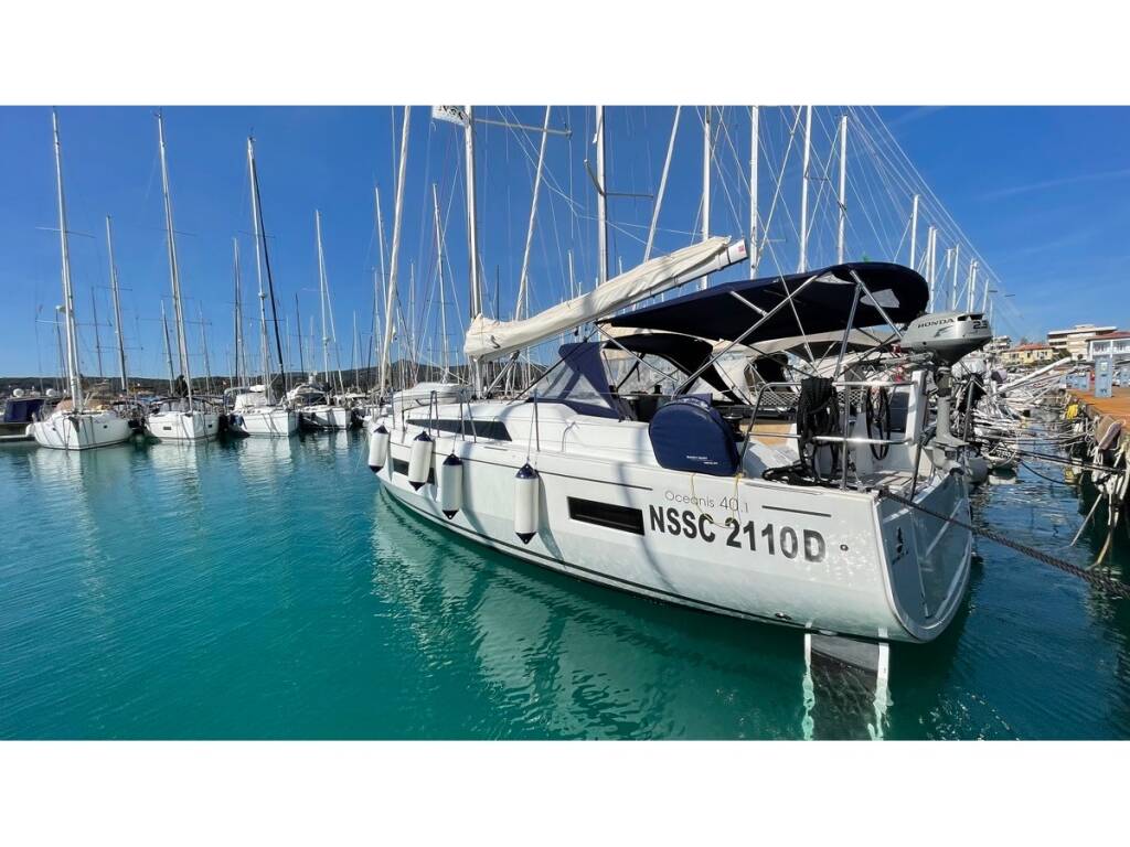 Oceanis 40.1  • Vela