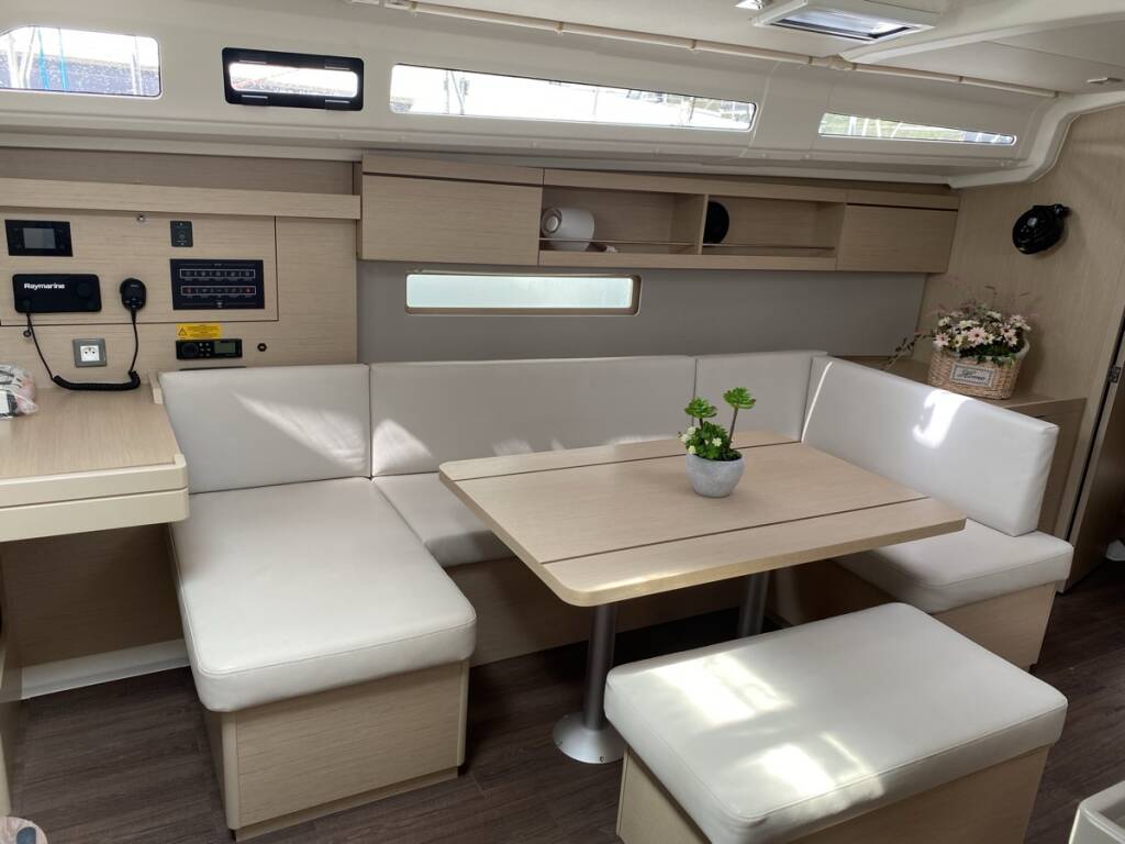 Oceanis 40.1  Karma
