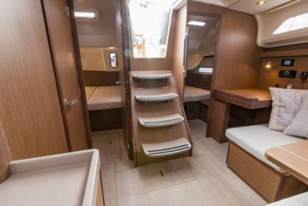 Oceanis 40.1 Tagada 4