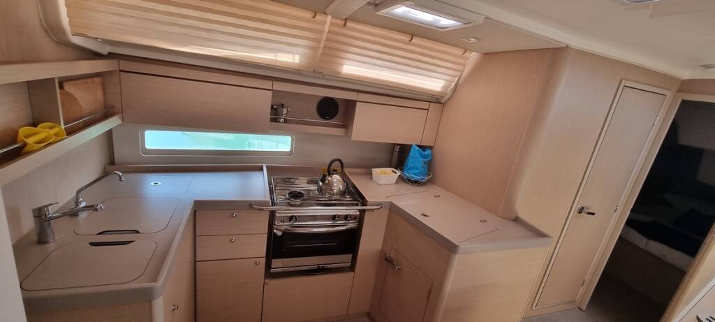 Oceanis 40.1  Leo