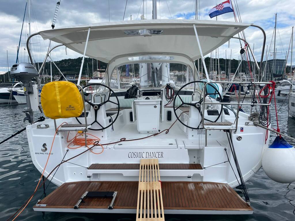 Oceanis 40.1 COSMIC DANCER