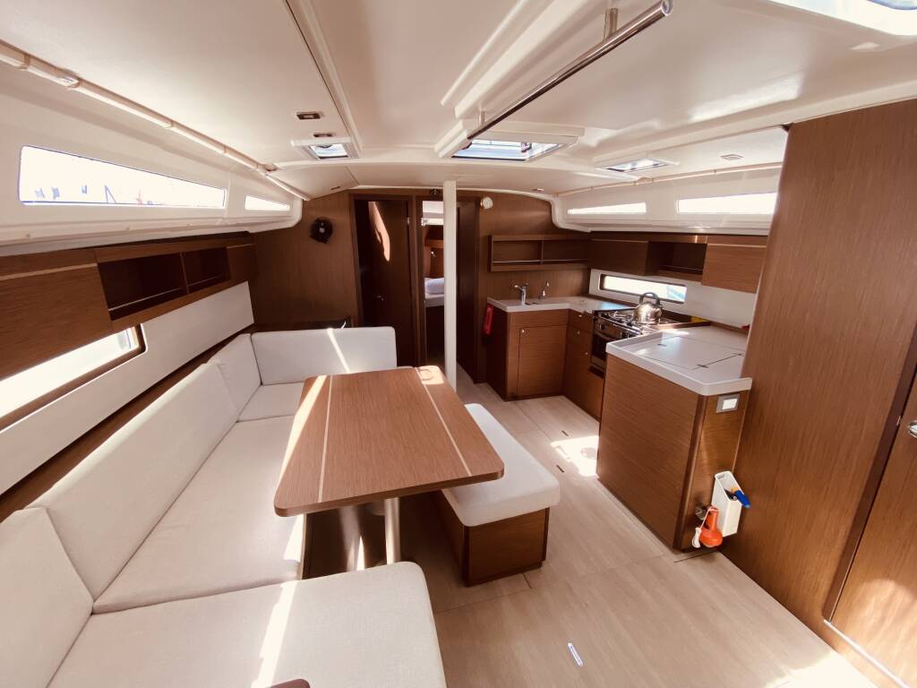 Oceanis 40.1 Yello (Pax 10)