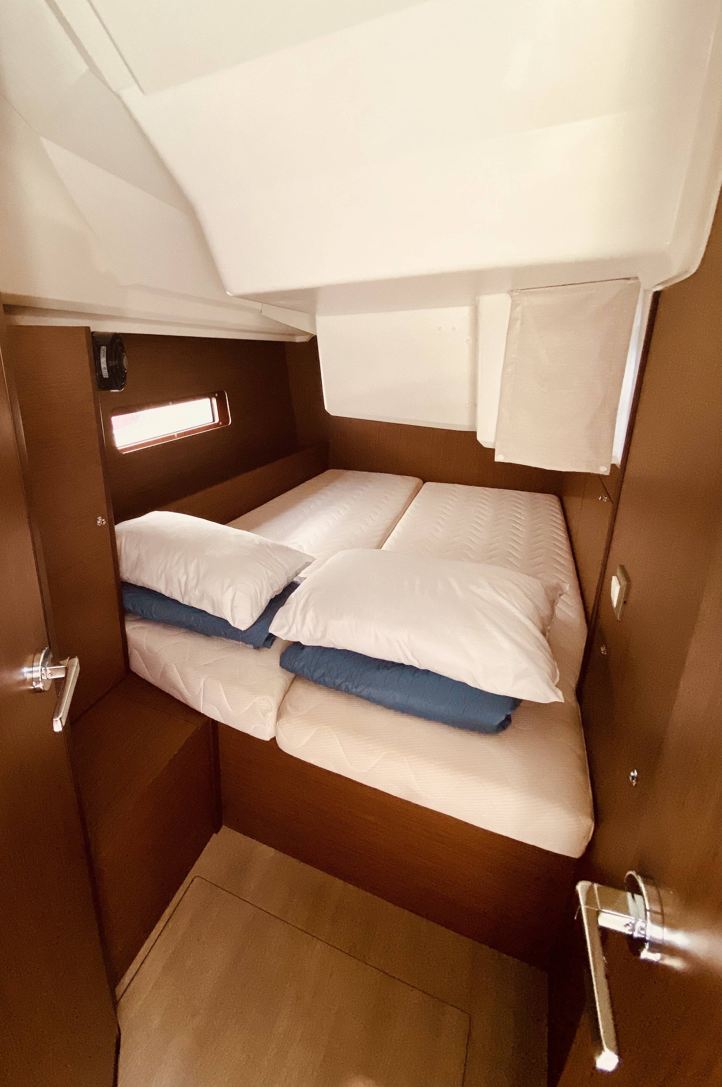 Oceanis 40.1 Yello (Pax 10)