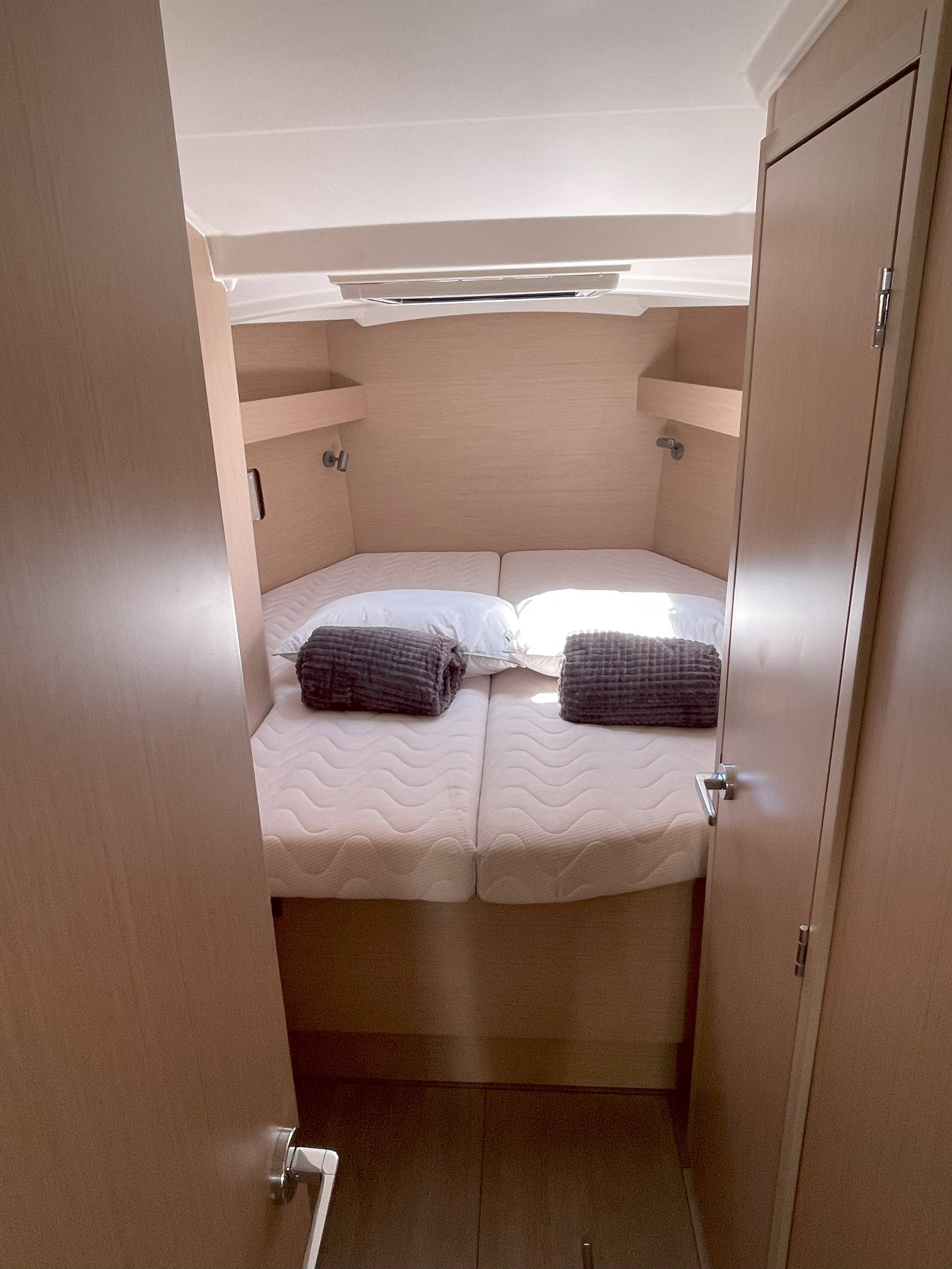 Oceanis 40.1 Neda
