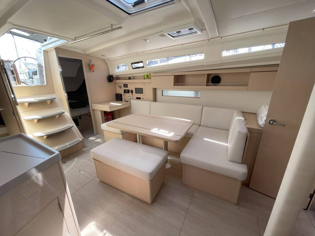 Oceanis 40.1 Neda