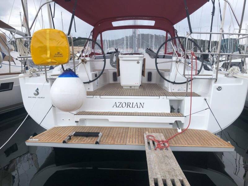 Oceanis 40.1 • Azorian