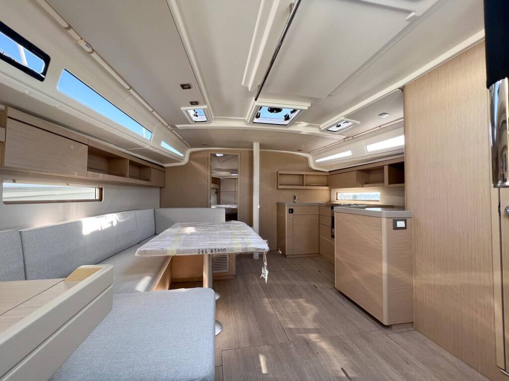 Oceanis 40.1 Pure Chaos