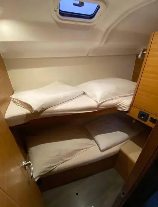 Oceanis 40.1 EISNER