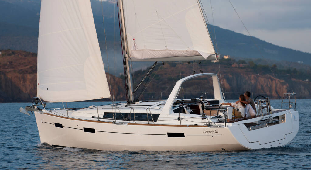 Oceanis 41 BELEZA - | AC | Bowthruster | Solar P