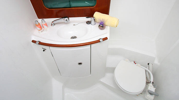 Oceanis 411 Clipper Phenicusa Magic
