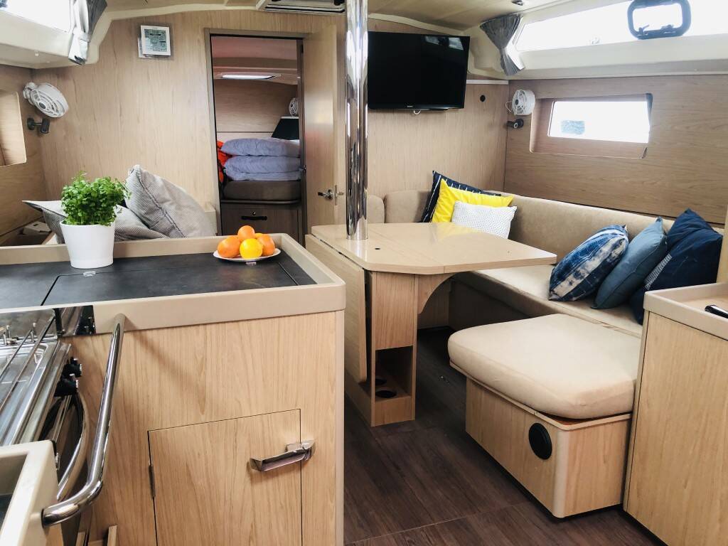 Oceanis 41.1 performance LUXA