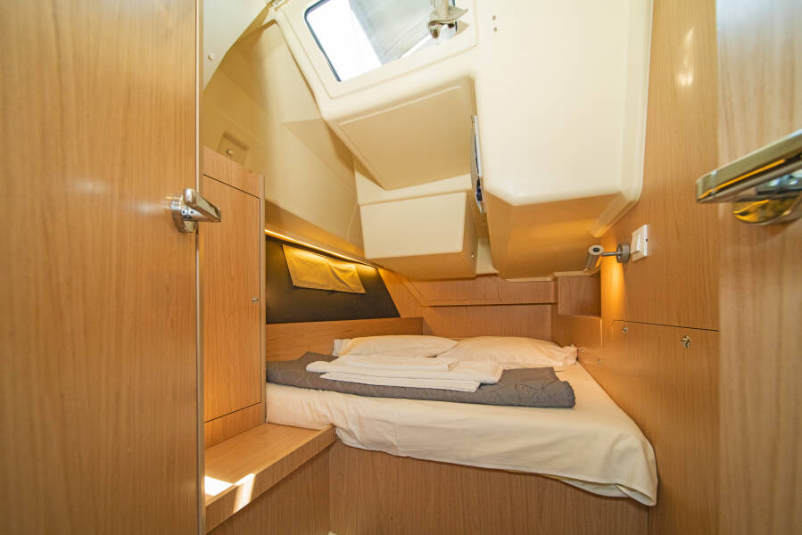 Oceanis 41.1 Elena
