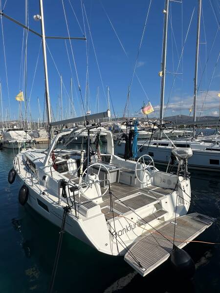 Oceanis 41.1 • Frankfurt