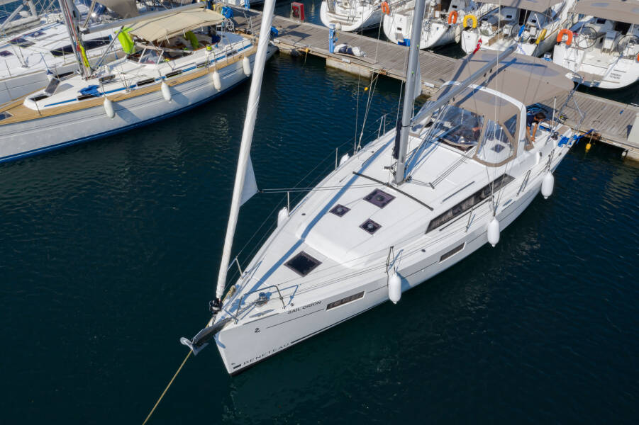 Oceanis 41.1 Sail Orion