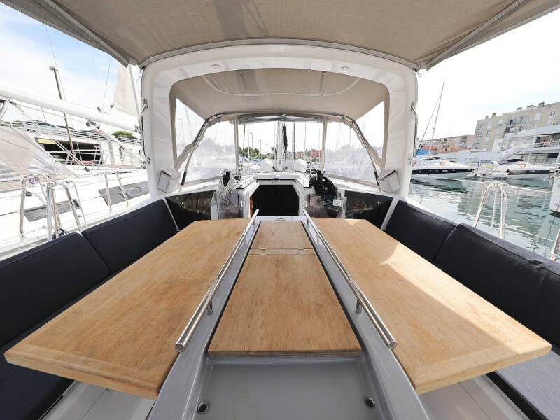 Oceanis 41.1 SEVEN 