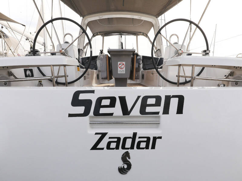 Oceanis 41.1 SEVEN 