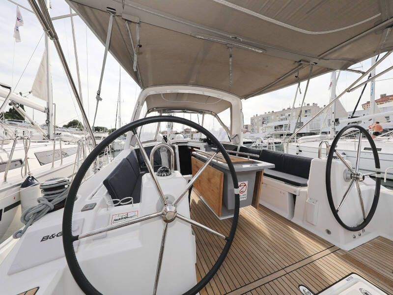 Oceanis 41.1 SEVEN 