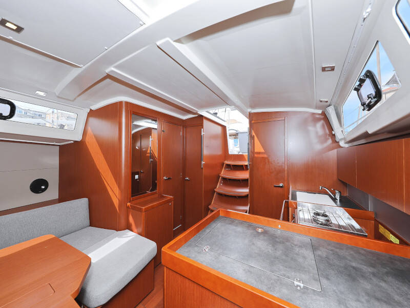 Oceanis 41.1 SEVEN 