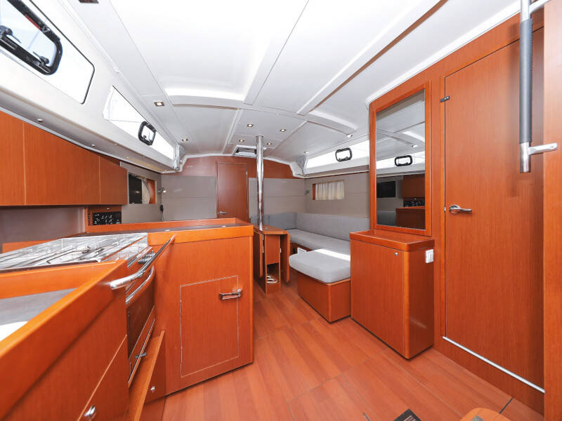 Oceanis 41.1 SEVEN 