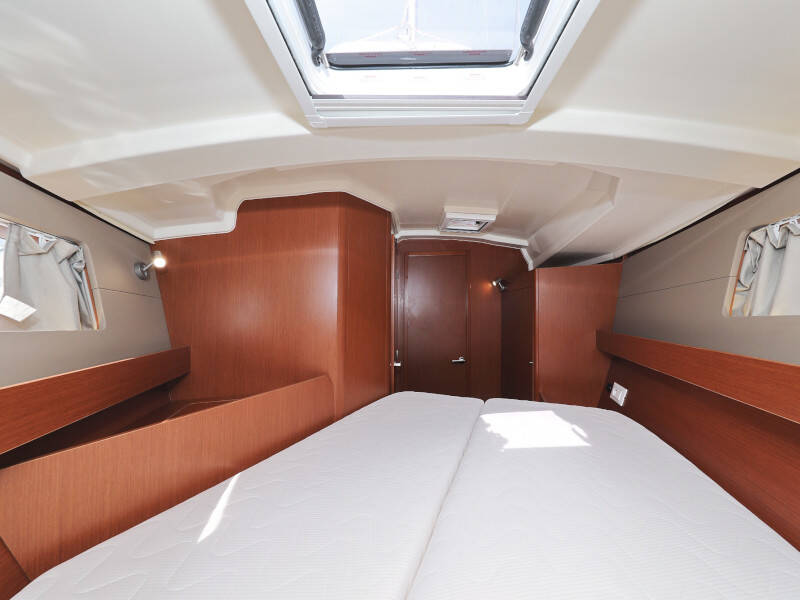 Oceanis 41.1 SEVEN 