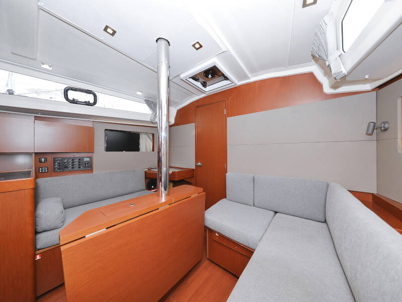 Oceanis 41.1 SEVEN 