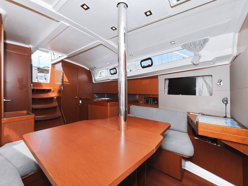 Oceanis 41.1 SEVEN 