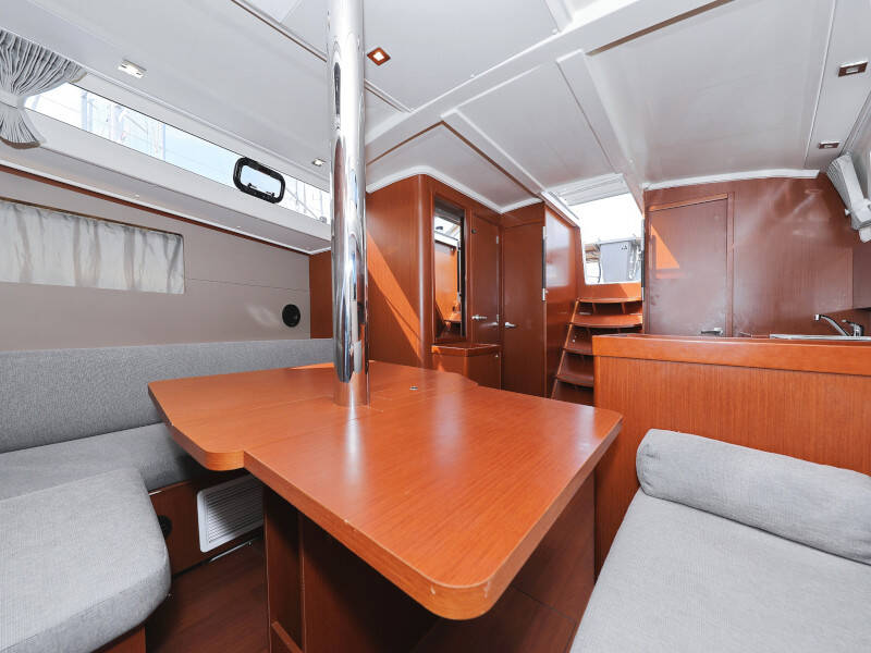 Oceanis 41.1 SEVEN 