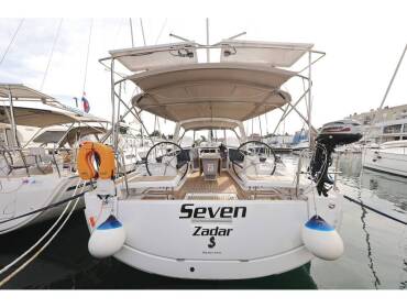 Oceanis 41.1 • SEVEN 