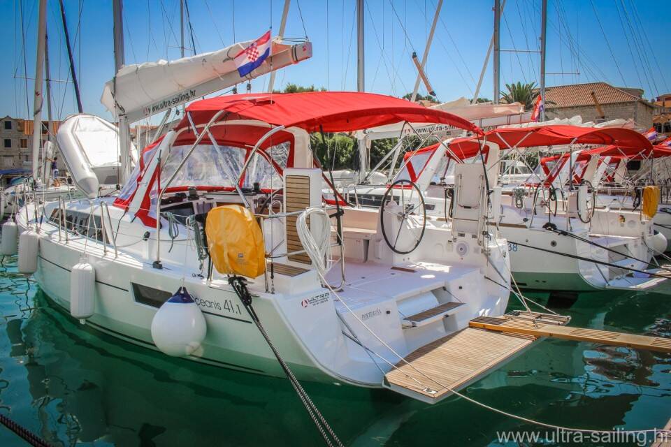 Oceanis 41.1 PORTERUSA