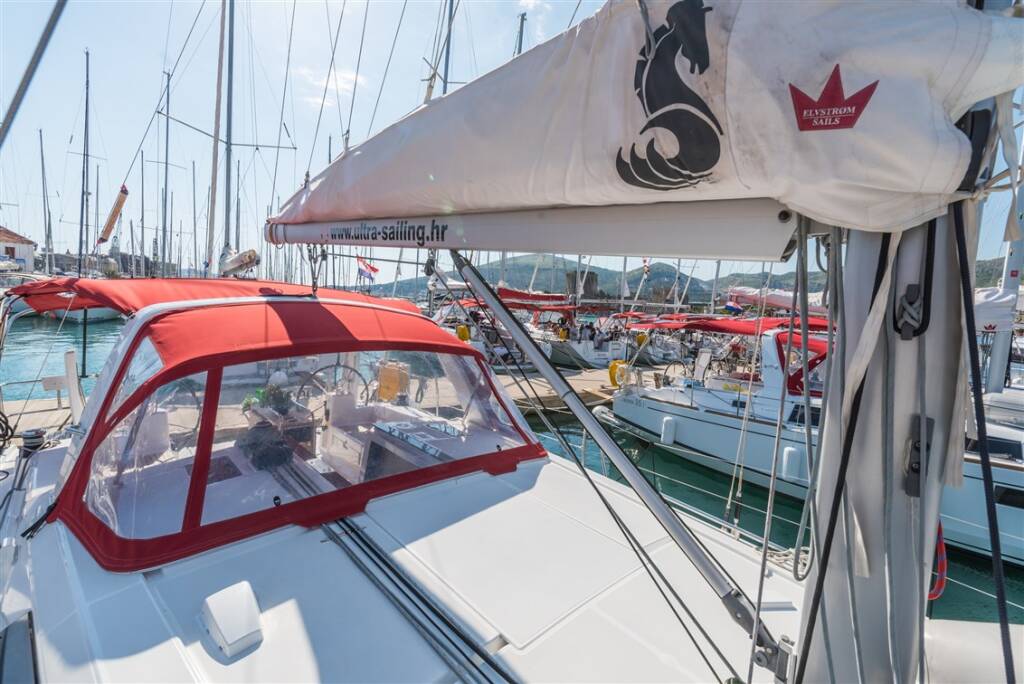 Oceanis 41.1 SPARKLING
