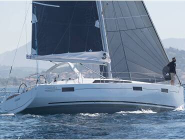 Oceanis 41.1 Alma