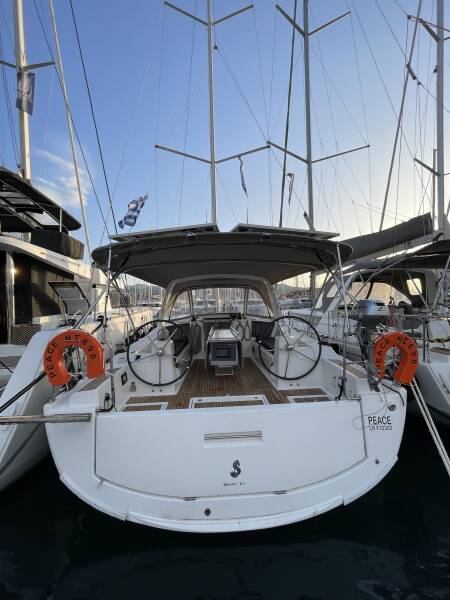 Oceanis 41.1 • Peace