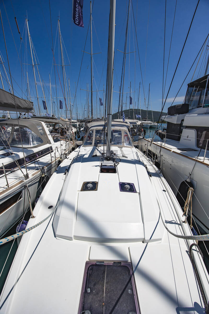 Oceanis 41.1 Peace