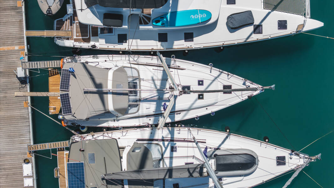 Oceanis 41.1 Peace