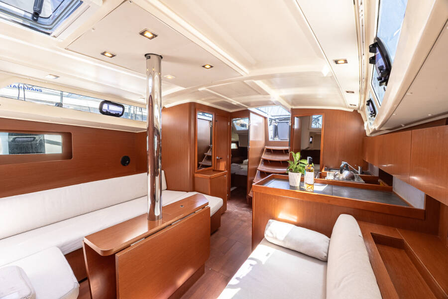 Oceanis 41.1 Peace