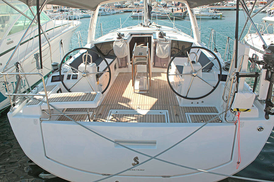 Oceanis 41.1  IBIZA