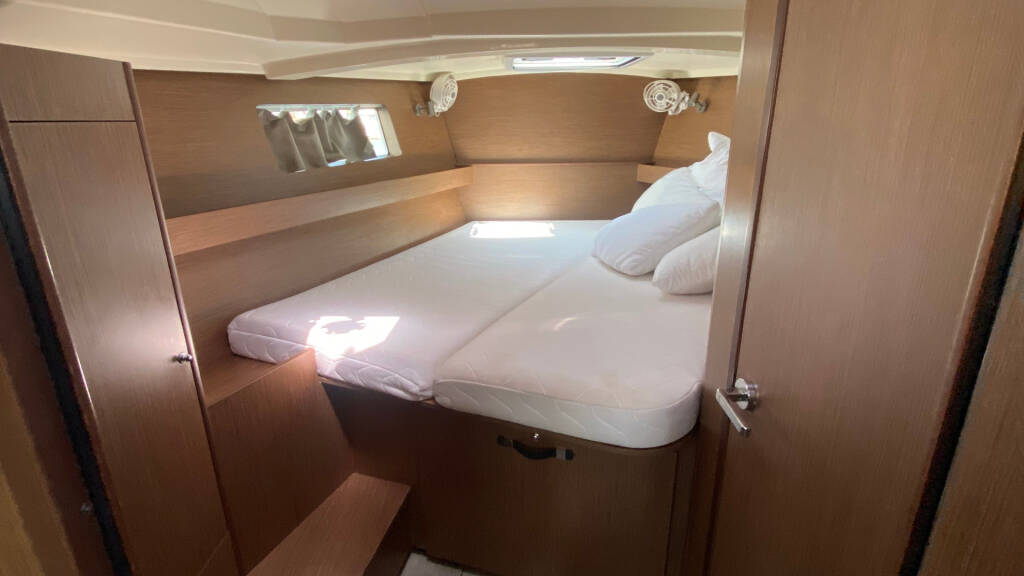 Oceanis 41.1 IRIS