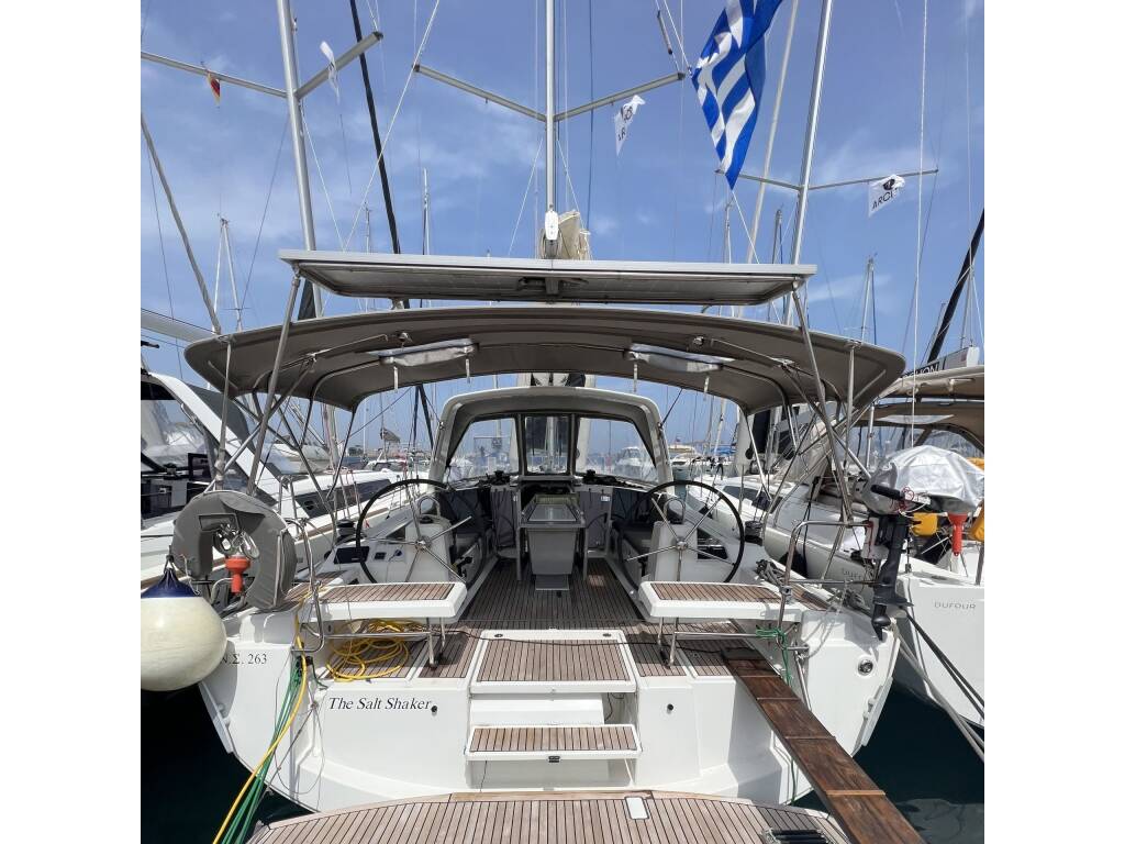 Oceanis 41.1 • Salt Shaker
