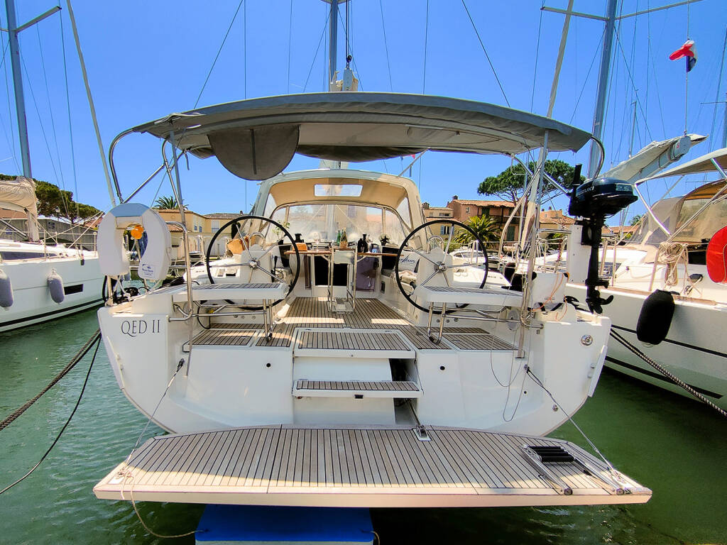 Oceanis 41.1 • Blue Hop