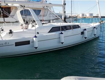 Oceanis 41.1 Kira
