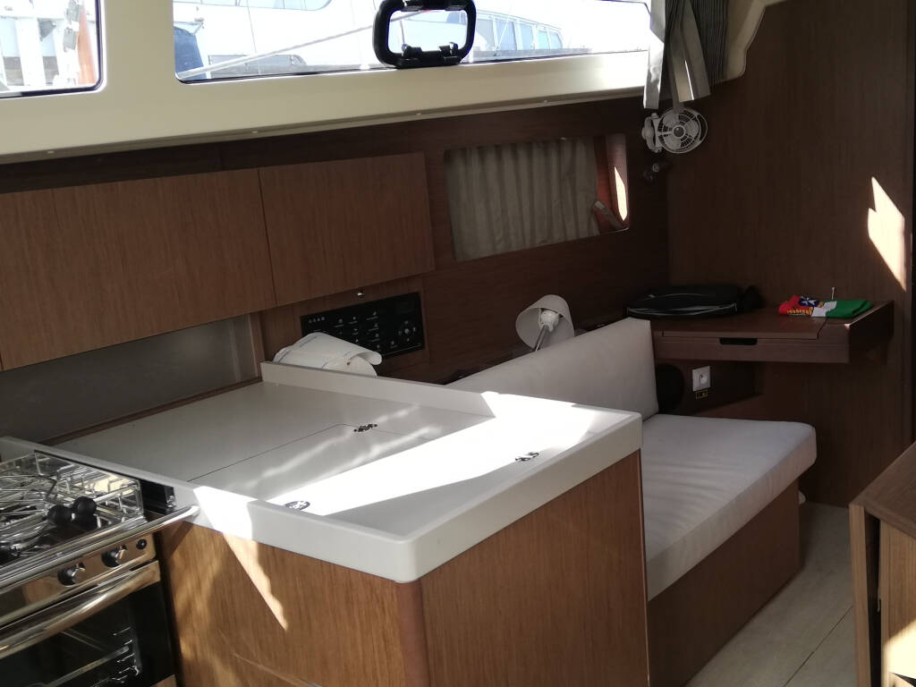 Oceanis 41.1 Kira