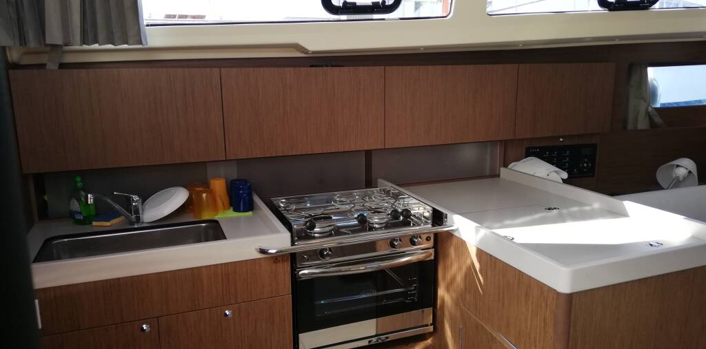 Oceanis 41.1 Kira